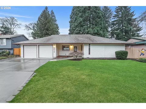 4016 NE Meadow Ln, Hillsboro, OR 97124