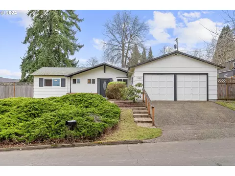 13910 SW Alibhai St, Beaverton, OR 97005