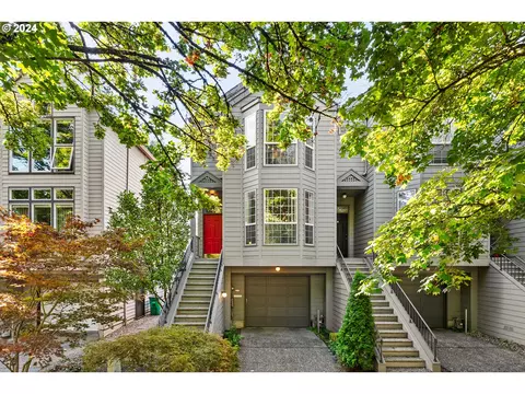 2734 NW Upshur St, Portland, OR 97210