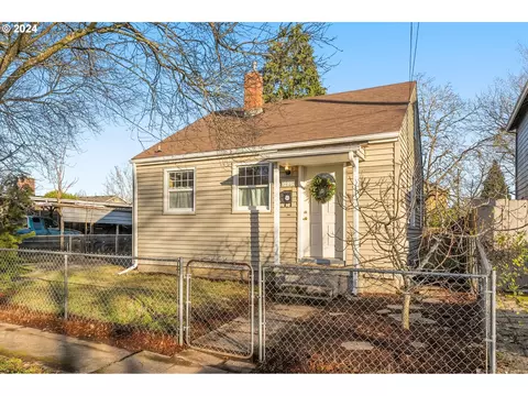6428 SE 86th Ave, Portland, OR 97266