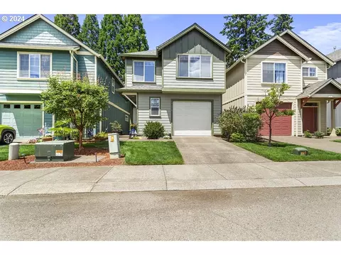 17475 SE Reserve Loop, Milwaukie, OR 97267