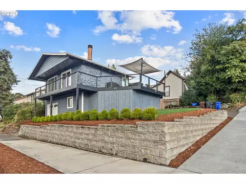405 S 2nd St, Oregon City, OR 97045