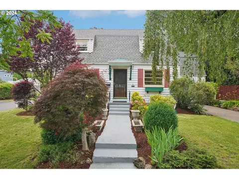3031 SE 76th Ave, Portland, OR 97206