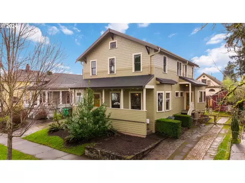 1346 SE Tenino St, Portland, OR 97202