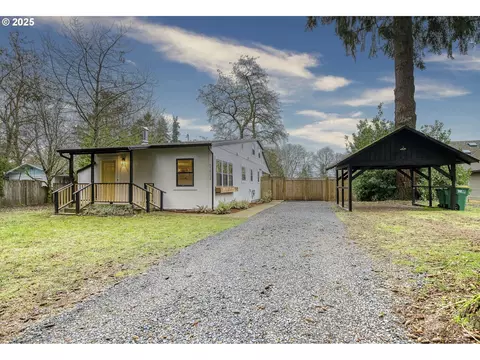 52564 North Rd, Scappoose, OR 97056