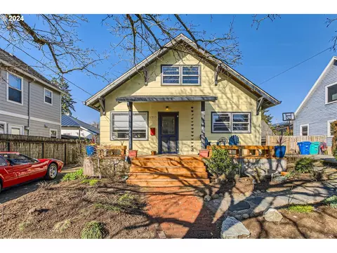 4919 NE 35th Pl, Portland, OR 97211