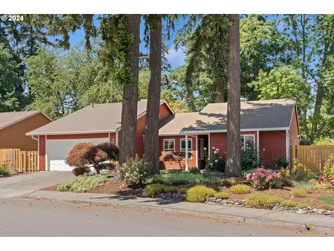17625 SW Washington Dr, Beaverton, OR 97078