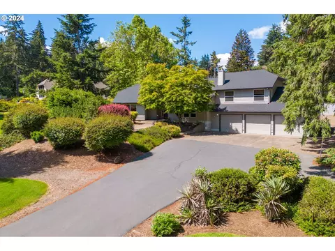 457 Sanrodee Dr, Salem, OR 97317