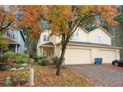 9613 NE Tenny Creek Dr, Vancouver, WA 98665