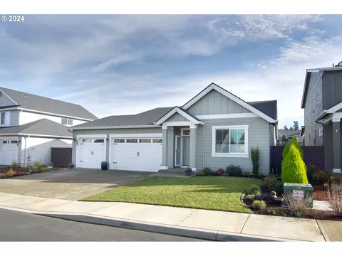 1350 NE Raymond Ln, Estacada, OR 97023