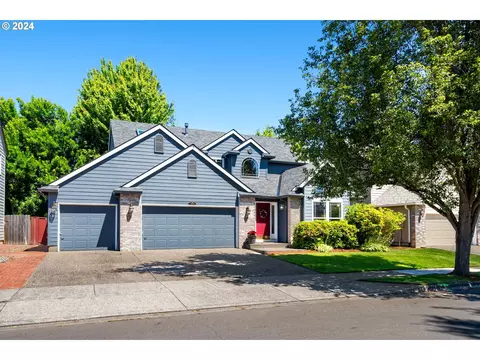 11009 SW Parkview Dr, Wilsonville, OR 97070