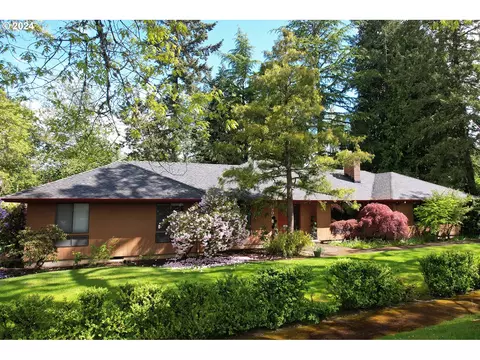 2025 16th Ave, Forest Grove, OR 97116