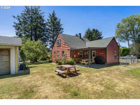 1945 Bishop Ave, Netarts, OR 97143