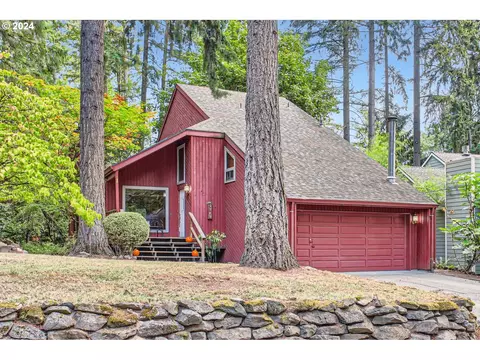 4319 Harvey Way, Lake Oswego, OR 97035