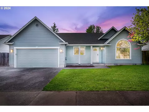 1280 Adelman Loop, Eugene, OR 97402