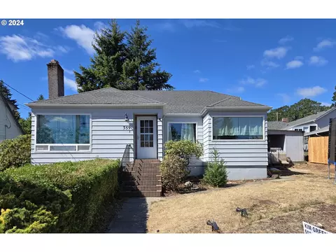359 SW Oak St, Willamina, OR 97396