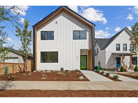 5793 SE Ramona St, Portland, OR 97206