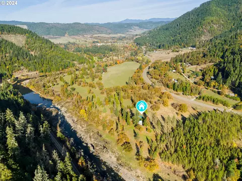 12659 Tiller Trail Hwy, Days Creek, OR 97429