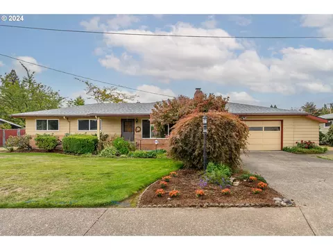 526 NW 19th St, Mcminnville, OR 97128