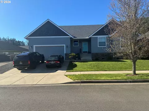 1539 Lakeview Dr, Silverton, OR 97381