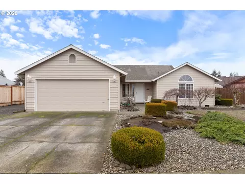 2466 S Ginger St, Cornelius, OR 97113