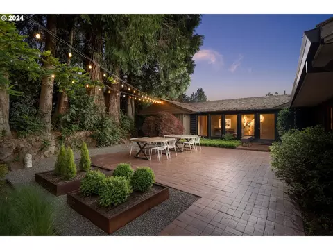 4330 SW Twombly Ave, Portland, OR 97239