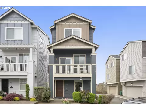 7623 NW Buckthorn Way, Portland, OR 97229
