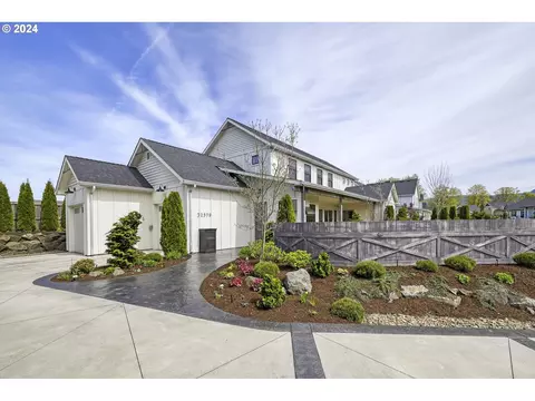 32579 Hatfield St, Eugene, OR 97408