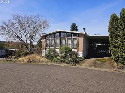 3405 SE Vineyard Rd #85, Milwaukie, OR 97267