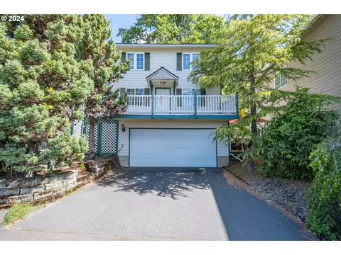 16516 SE Oatfield Rd, Milwaukie, OR 97267