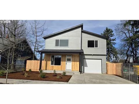 10411 SE Knight St, Portland, OR 97266