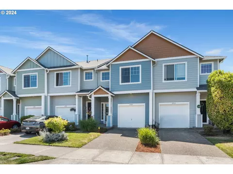 2767 SE 75th Ave, Hillsboro, OR 97123