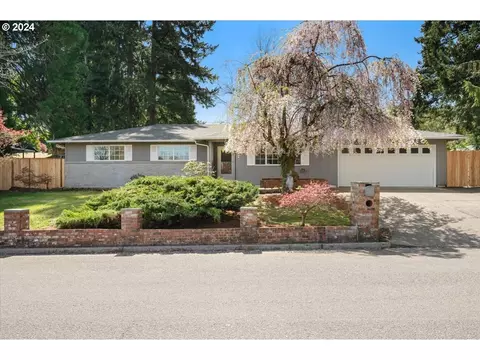 7856 SE Jennings Ave, Milwaukie, OR 97267