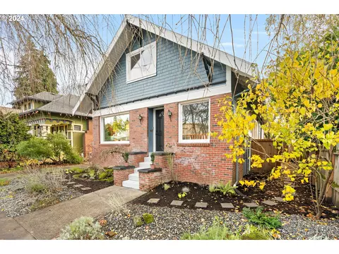 4844 SE Lincoln St, Portland, OR 97215