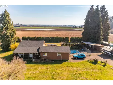 25888 S Rhoten Rd, Aurora, OR 97002