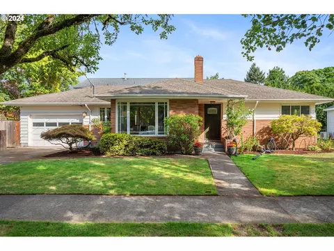 3915 SE Rex St, Portland, OR 97202