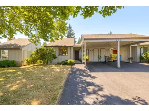 905 NW 133rd St #A, Vancouver, WA 98685