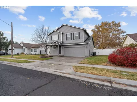 151 NE 11th Pl, Hermiston, OR 97838