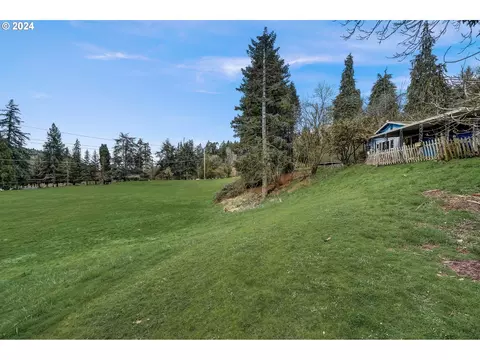 1200 12th St, West Linn, OR 97068