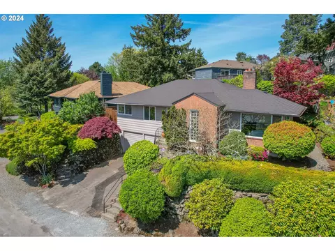 7235 SW Burlingame Ave, Portland, OR 97219