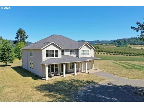 14300 SW Spring Hill Rd, Gaston, OR 97119