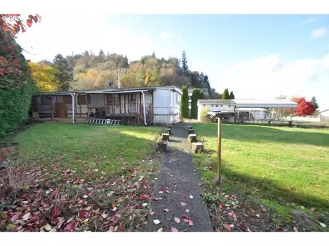 13764 Tandy St, Clatskanie, OR 97016