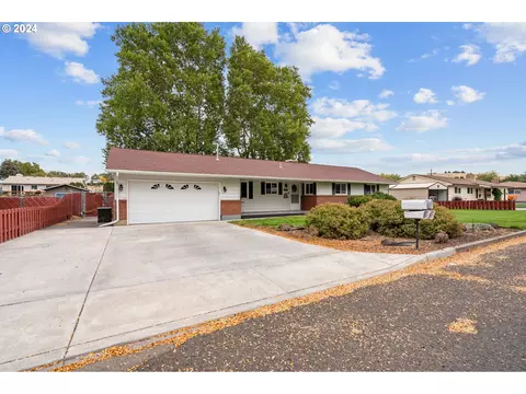 1338 SW 41st St, Pendleton, OR 97801