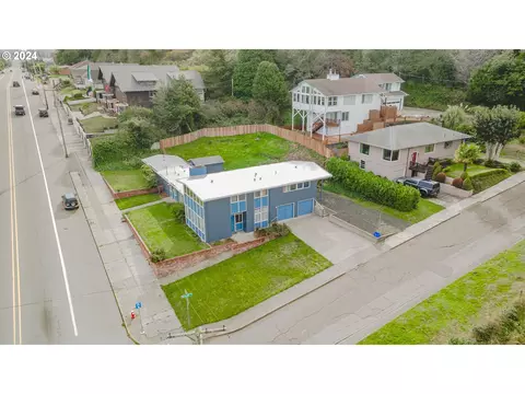 2202 Sherman Ave, North Bend, OR 97459