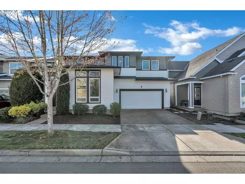 3452 SE Silver Fox Ave, Hillsboro, OR 97123