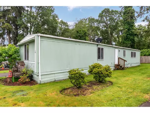 296 Island Aire Dr #16, Woodland, WA 98674