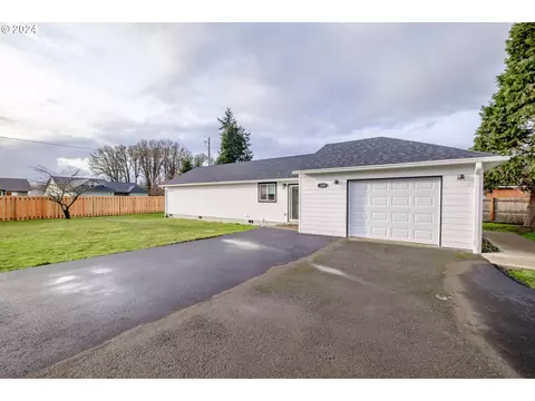 1207 43rd Ave, Sweet Home, OR 97386