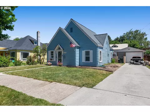2536 8th St, Baker City, OR 97814