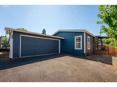 290 Canyon View Ln, Lafayette, OR 97127