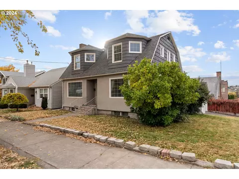 814 NW Despain Ave, Pendleton, OR 97801